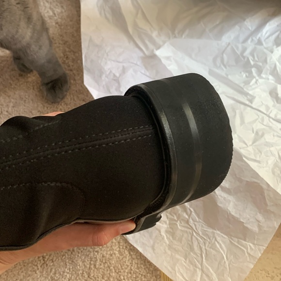 Stuart Weitzman 5500 lift boots - Picture 15 of 17